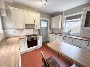 Photo 24- click for photo gallery